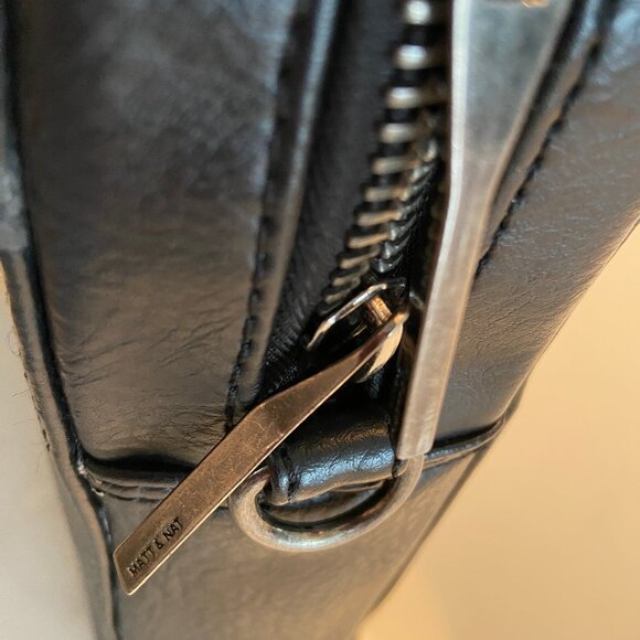 MATT & NAT Vegan briefcase - Picture 3 of 7